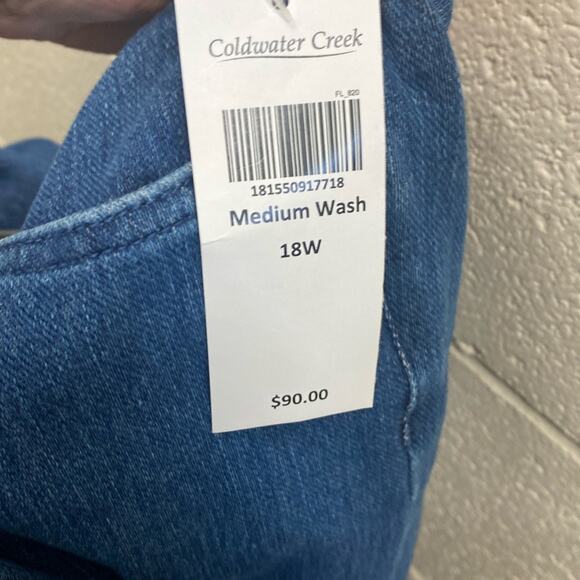 Coldwater Creek women’s size 18 medium wash wash slip on jeans - Picture 2 of 7